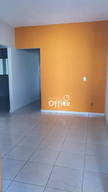 Foto 4 de Casa com 3 quartos à venda, 310m2 em Parque Brasília 2ª Etapa, Anapolis - GO