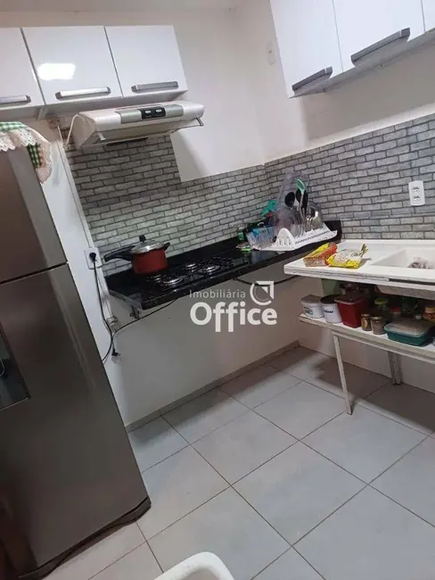 Foto 4 de Apartamento com 2 quartos à venda, 44m2 em Vila Jaiara, Anapolis - GO