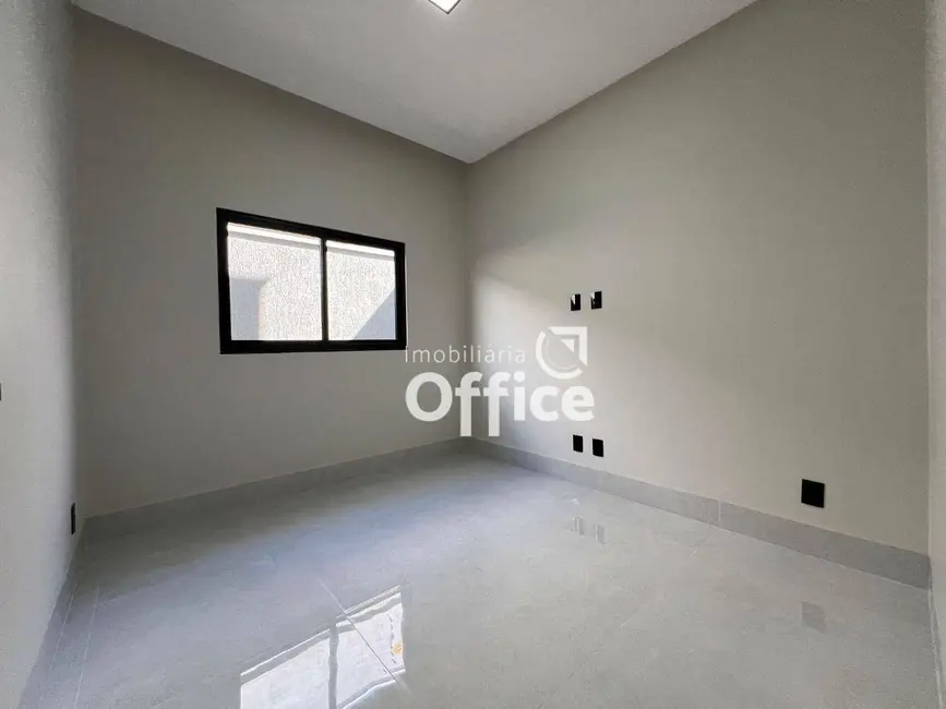 Casa com 3 quartos à venda, 180m2 em Setor Sul Jamil Miguel, Anapolis - GO - imagem 9 Foto 9 de Casa com 3 quartos à venda, 180m2 em Setor Sul Jamil Miguel, Anapolis - GO