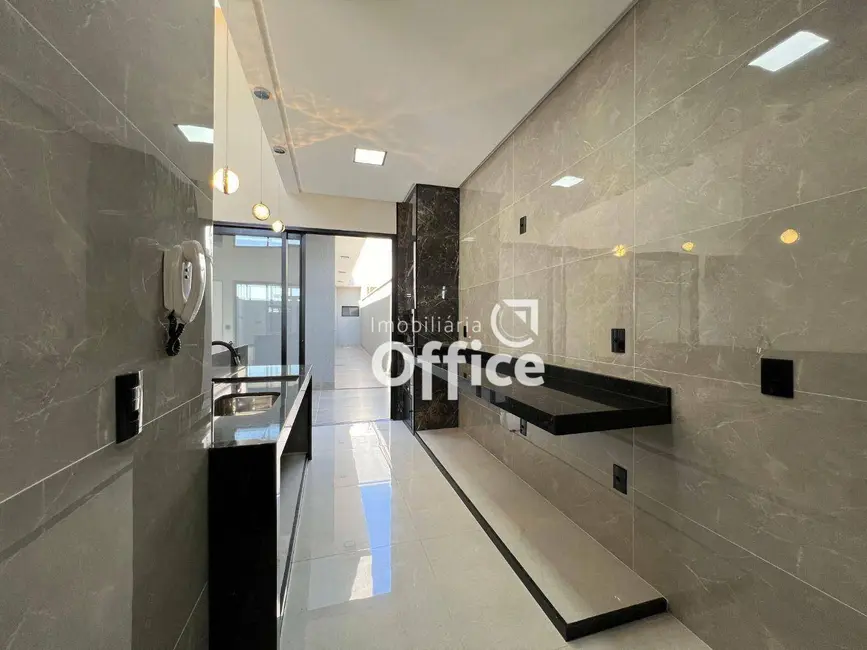 Casa com 3 quartos à venda, 180m2 em Setor Sul Jamil Miguel, Anapolis - GO - imagem 7 Foto 7 de Casa com 3 quartos à venda, 180m2 em Setor Sul Jamil Miguel, Anapolis - GO