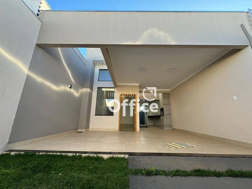 Casa com 3 quartos à venda, 150m2 em Anapolis - GO - imagem 1 Foto 1 de Casa com 3 quartos à venda, 150m2 em Anapolis - GO