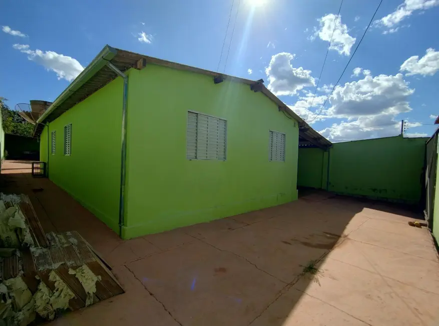 Foto 2 de Casa com 3 quartos à venda, 600m2 em Lapa, Anapolis - GO