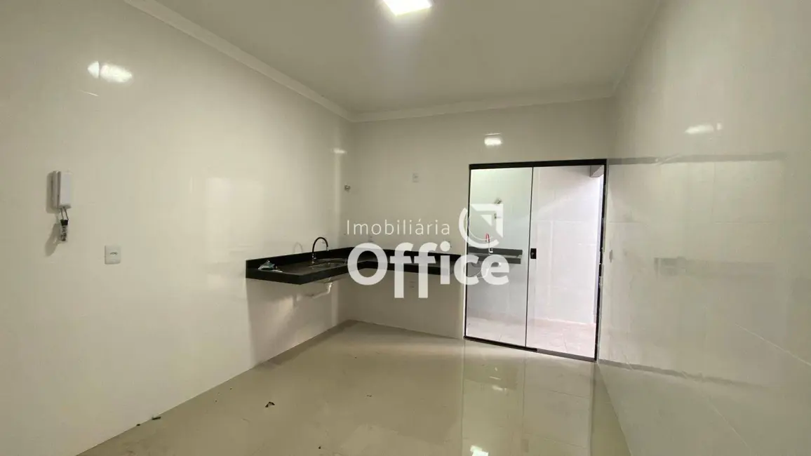 Casa com 3 quartos à venda, 150m2 em Anapolis - GO - imagem 7 Foto 7 de Casa com 3 quartos à venda, 150m2 em Anapolis - GO