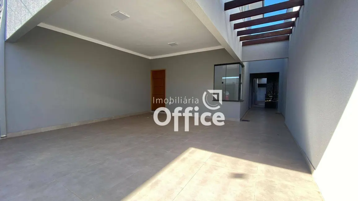 Casa com 3 quartos à venda, 150m2 em Anapolis - GO - imagem 1 Foto 1 de Casa com 3 quartos à venda, 150m2 em Anapolis - GO