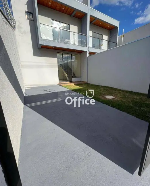 Foto 1 de Casa com 3 quartos à venda, 150m2 em Anapolis - GO