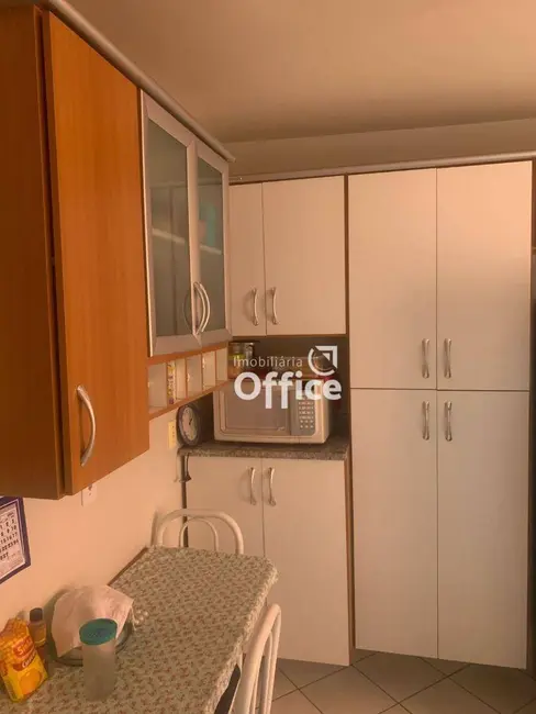 Foto 3 de Apartamento com 3 quartos à venda, 70m2 em Vila Santa Maria de Nazareth, Anapolis - GO