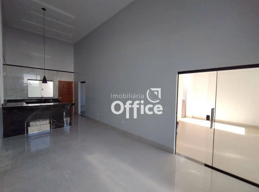 Foto 4 de Casa com 2 quartos à venda, 164m2 em Jardim Nações Unidas, Anapolis - GO