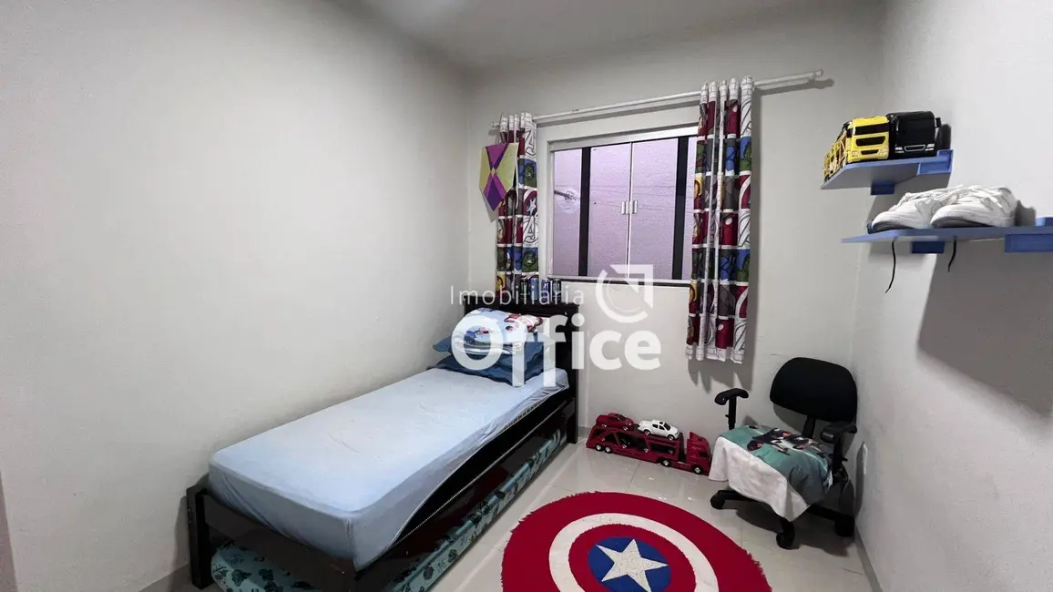 Casa com 3 quartos à venda, 150m2 em Residencial Paris, Anapolis - GO - imagem 9 Foto 9 de Casa com 3 quartos à venda, 150m2 em Residencial Paris, Anapolis - GO