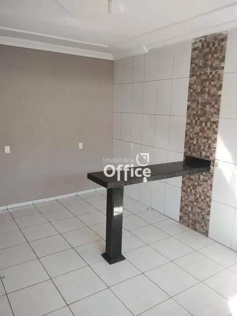 Foto 7 de Casa com 3 quartos à venda, 300m2 em Parque dos Pirineus, Anapolis - GO