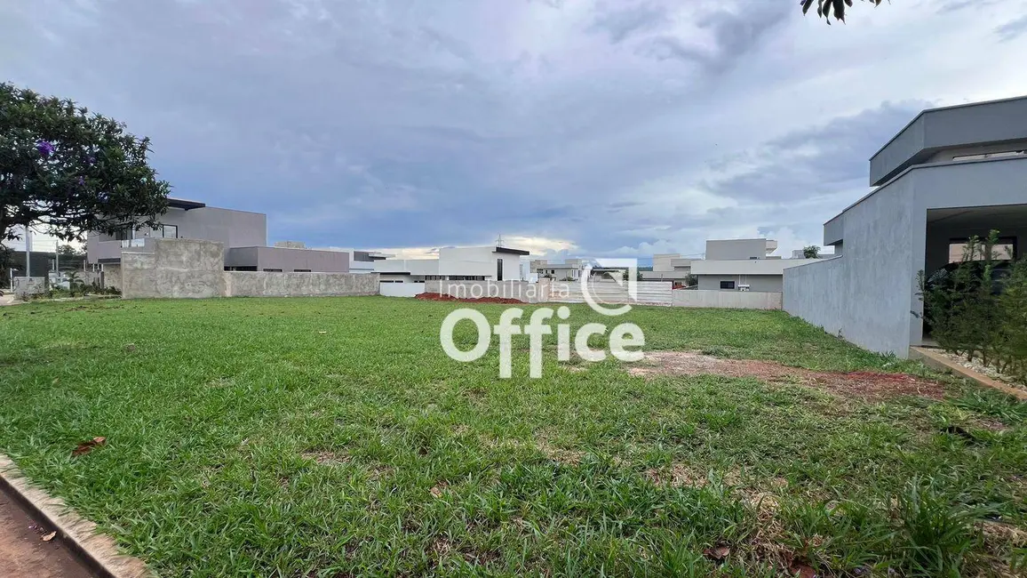Foto 2 de Terreno / Lote à venda, 385m2 em Condomínio Terras Alpha Anápolis, Anapolis - GO