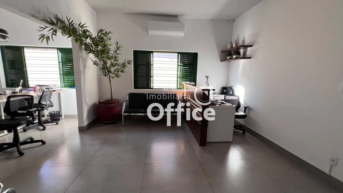 Foto 4 de Casa com 3 quartos à venda, 506m2 em Jundiaí, Anapolis - GO