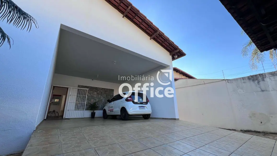 Foto 2 de Casa com 3 quartos à venda, 506m2 em Jundiaí, Anapolis - GO