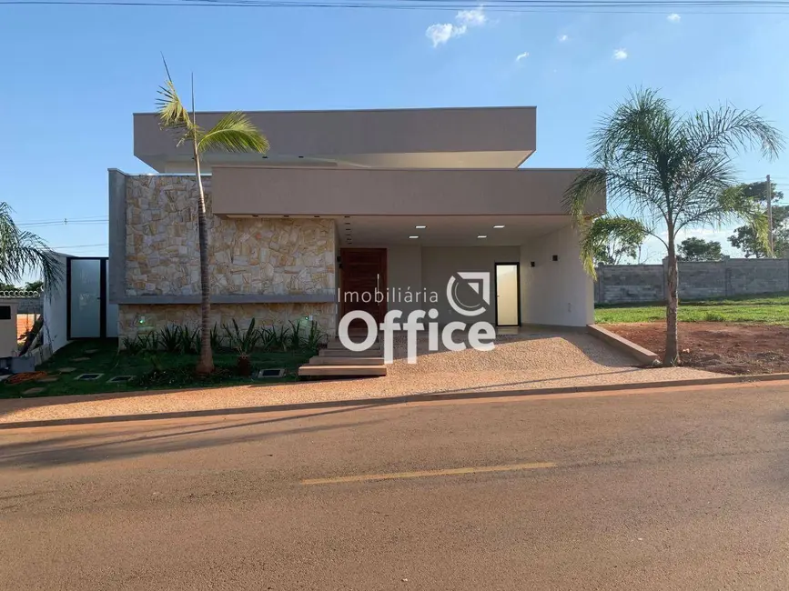 Foto 1 de Casa de Condomínio com 3 quartos à venda, 382m2 em Anapolis - GO