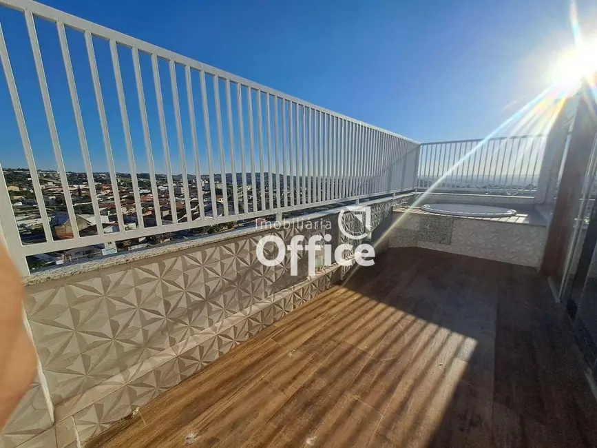 Foto 5 de Apartamento com 3 quartos à venda, 230m2 em Vila Góis, Anapolis - GO