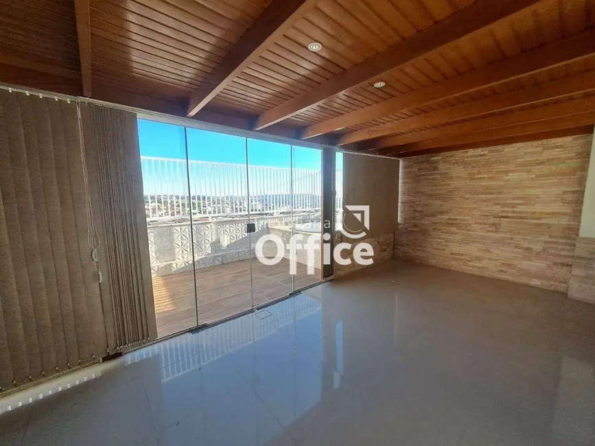 Foto 4 de Apartamento com 3 quartos à venda, 230m2 em Vila Góis, Anapolis - GO