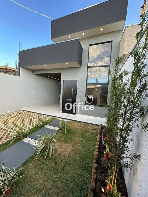 Foto 1 de Casa com 3 quartos à venda, 150m2 em Anapolis - GO