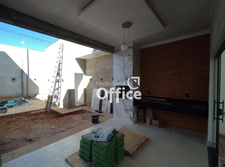 Casa com 3 quartos à venda, 302m2 em Jardim das Oliveiras, Anapolis - GO - imagem 8 Foto 8 de Casa com 3 quartos à venda, 302m2 em Jardim das Oliveiras, Anapolis - GO