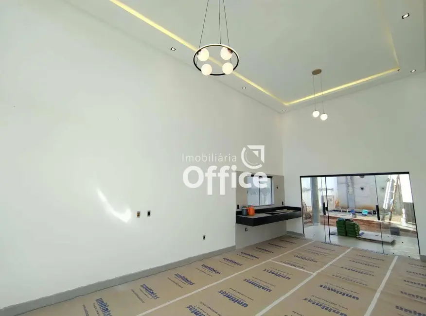 Casa com 3 quartos à venda, 302m2 em Jardim das Oliveiras, Anapolis - GO - imagem 6 Foto 6 de Casa com 3 quartos à venda, 302m2 em Jardim das Oliveiras, Anapolis - GO