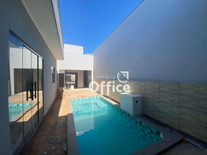 Foto 3 de Casa com 3 quartos à venda, 200m2 em Residencial Cerejeiras, Anapolis - GO