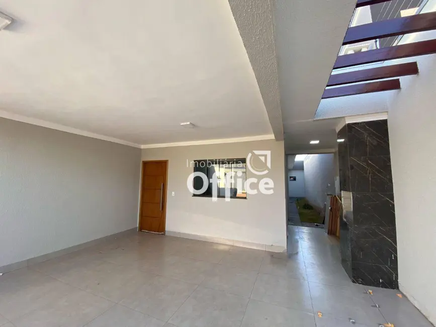 Foto 1 de Casa com 3 quartos à venda, 150m2 em Anapolis - GO