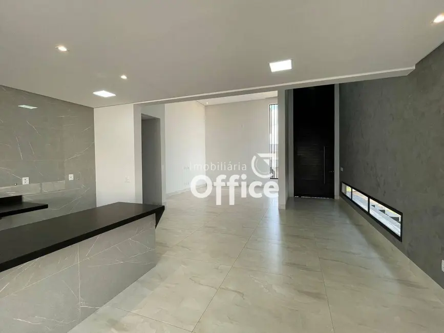 Foto 4 de Casa de Condomínio com 4 quartos à venda, 462m2 em Condomínio Residencial Grand Trianon, Anapolis - GO
