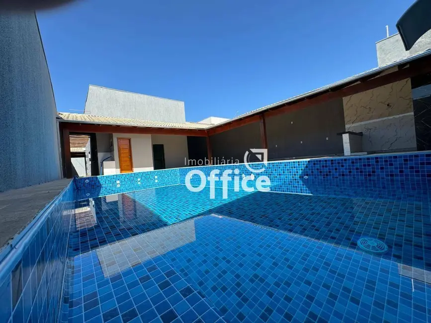 Foto 8 de Casa com 3 quartos à venda, 300m2 em Residencial Santo Antônio, Anapolis - GO