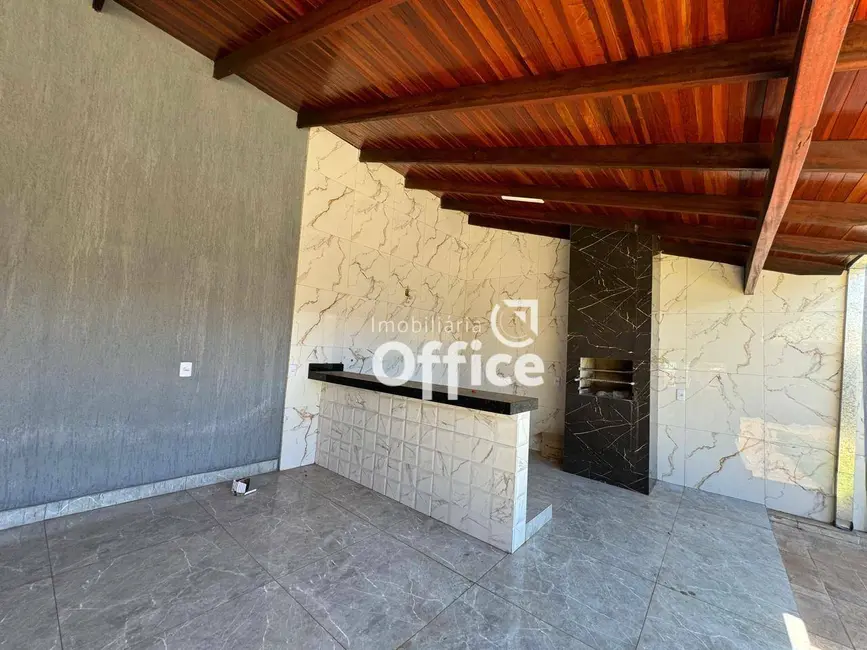 Foto 6 de Casa com 3 quartos à venda, 300m2 em Residencial Santo Antônio, Anapolis - GO