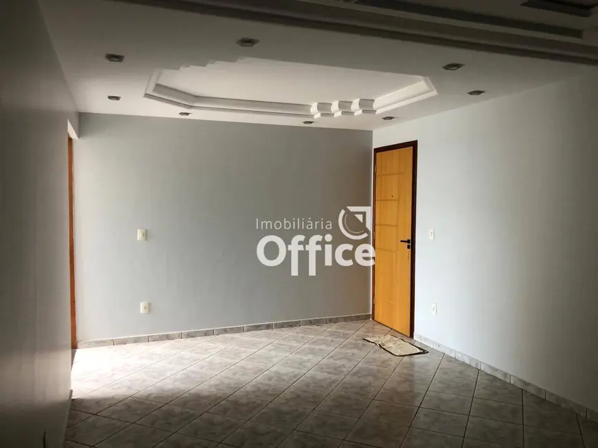 Foto 1 de Apartamento com 3 quartos à venda, 90m2 em Jundiaí, Anapolis - GO