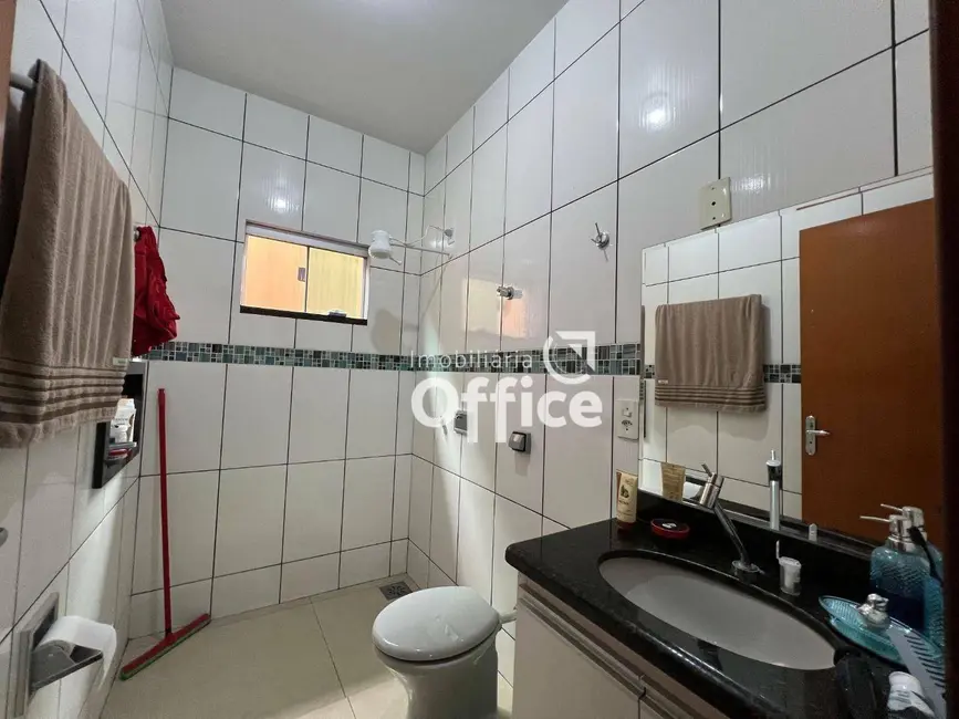 Casa com 3 quartos à venda, 258m2 em JK Nova Capital, Anapolis - GO - imagem 9 Foto 9 de Casa com 3 quartos à venda, 258m2 em JK Nova Capital, Anapolis - GO