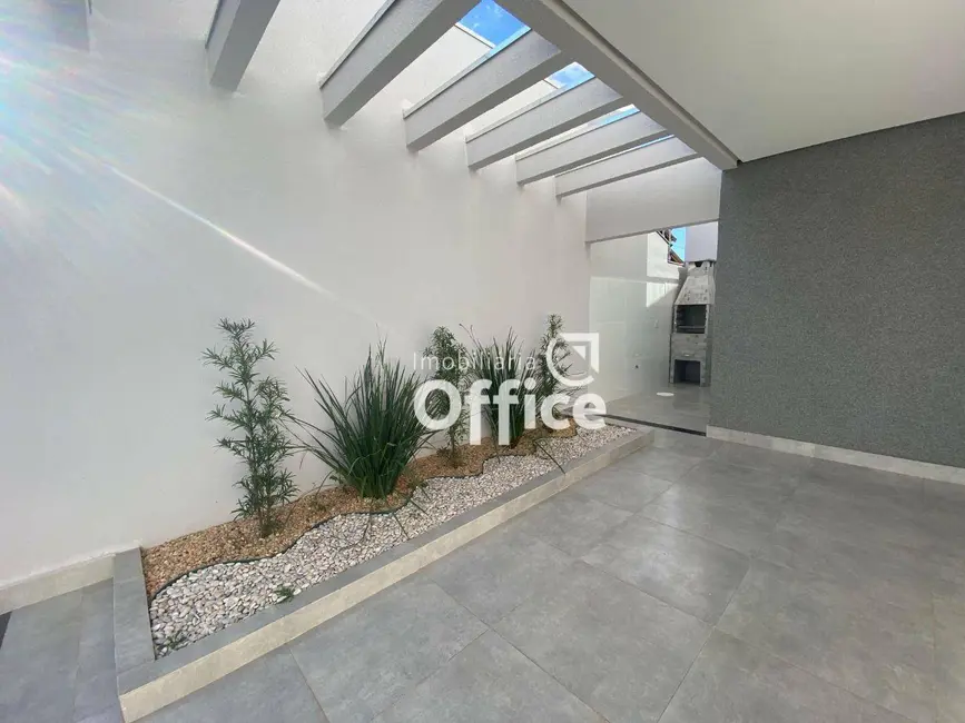 Casa com 3 quartos à venda, 150m2 em Parque Brasília, Anapolis - GO - imagem 2 Foto 2 de Casa com 3 quartos à venda, 150m2 em Parque Brasília, Anapolis - GO