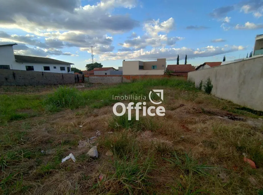 Foto 2 de Terreno / Lote à venda, 318m2 em Setor Sul Jamil Miguel, Anapolis - GO