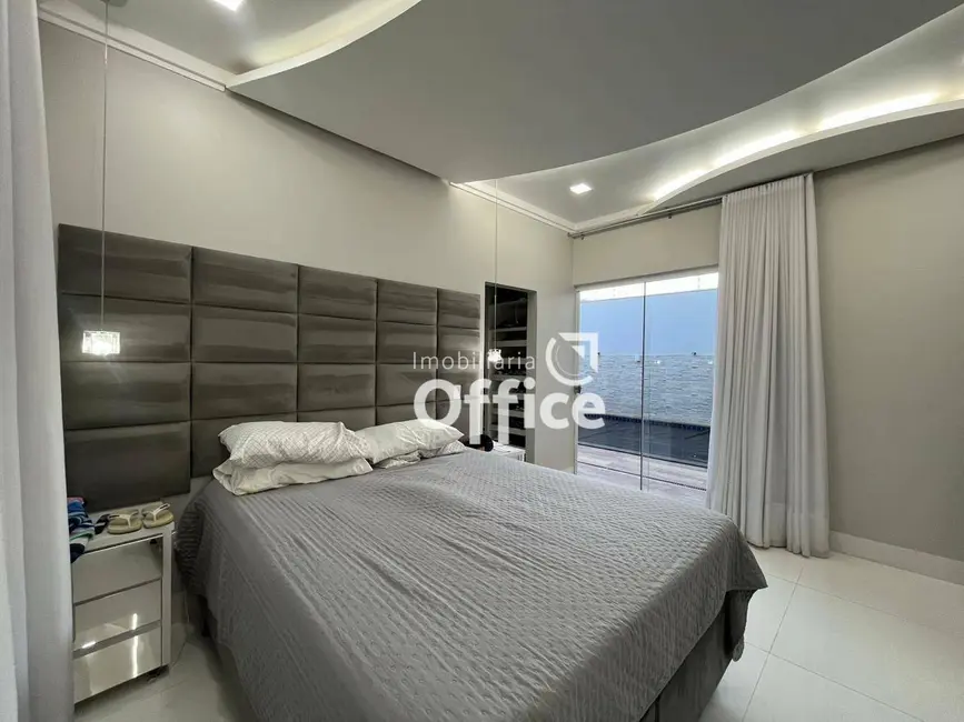 Casa com 3 quartos à venda, 300m2 em Residencial Flor do Cerrado, Anapolis - GO - imagem 7 Foto 7 de Casa com 3 quartos à venda, 300m2 em Residencial Flor do Cerrado, Anapolis - GO