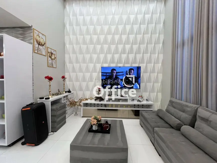 Casa com 3 quartos à venda, 300m2 em Residencial Flor do Cerrado, Anapolis - GO - imagem 3 Foto 3 de Casa com 3 quartos à venda, 300m2 em Residencial Flor do Cerrado, Anapolis - GO