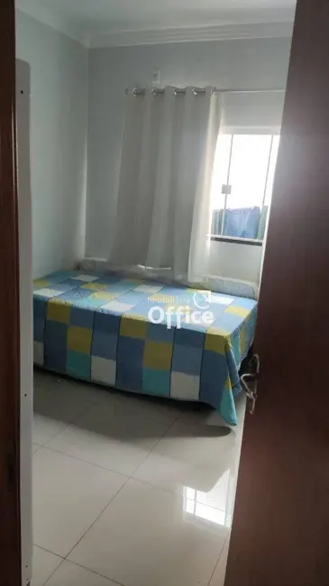 Sobrado com 3 quartos à venda, 150m2 em Residencial Villa Bella, Anapolis - GO - imagem 9 Foto 9 de Sobrado com 3 quartos à venda, 150m2 em Residencial Villa Bella, Anapolis - GO