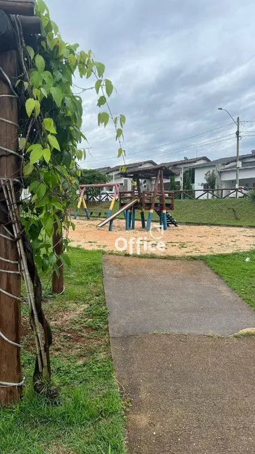 Foto 6 de Casa de Condomínio com 3 quartos à venda, 200m2 em Residencial Araguaia, Anapolis - GO
