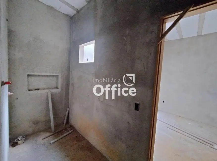 Casa com 3 quartos à venda, 230m2 em Anapolis - GO - imagem 9 Foto 9 de Casa com 3 quartos à venda, 230m2 em Anapolis - GO