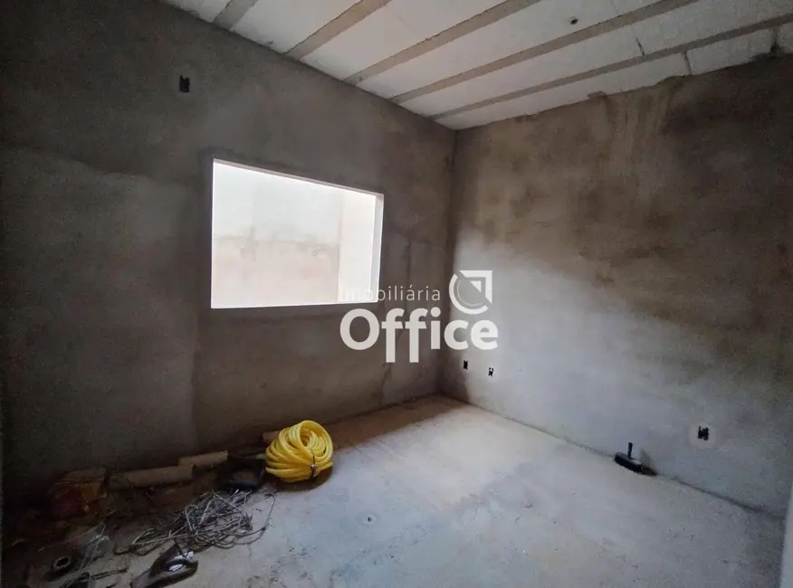 Casa com 3 quartos à venda, 230m2 em Anapolis - GO - imagem 4 Foto 4 de Casa com 3 quartos à venda, 230m2 em Anapolis - GO