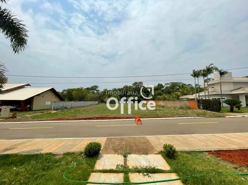 Foto 1 de Terreno / Lote à venda, 2002m2 em Jardim Santa Cecília, Anapolis - GO