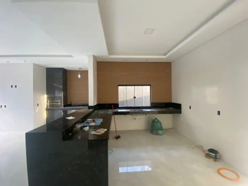 Foto 4 de Casa com 3 quartos à venda, 300m2 em Residencial Vale do Sol, Anapolis - GO