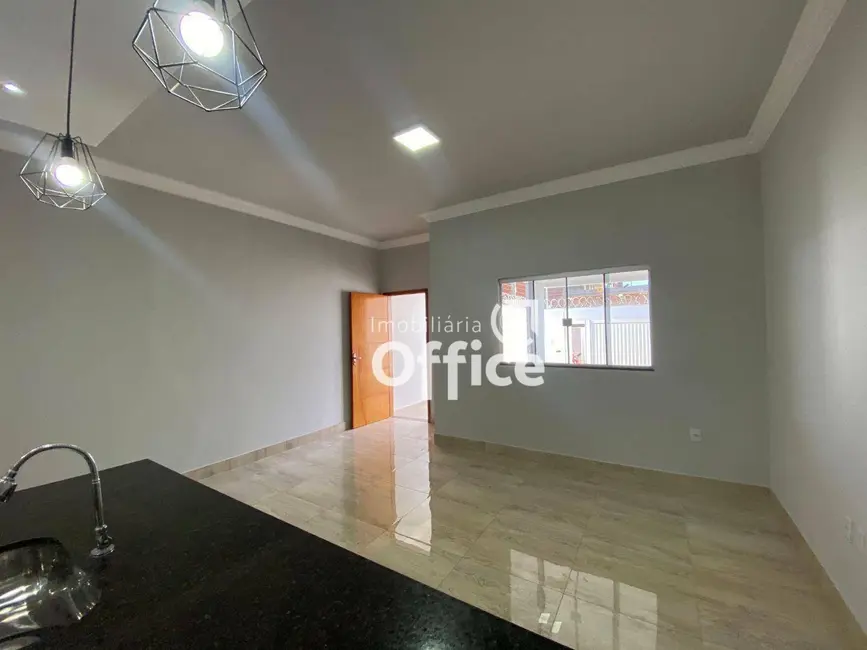 Casa com 3 quartos à venda, 150m2 em Setor Sul Jamil Miguel, Anapolis - GO - imagem 4 Foto 4 de Casa com 3 quartos à venda, 150m2 em Setor Sul Jamil Miguel, Anapolis - GO