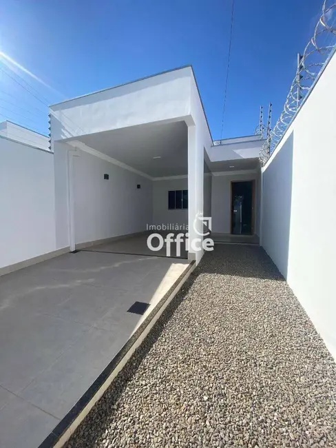 Casa com 3 quartos à venda, 150m2 em Setor Sul Jamil Miguel, Anapolis - GO - imagem 3 Foto 3 de Casa com 3 quartos à venda, 150m2 em Setor Sul Jamil Miguel, Anapolis - GO