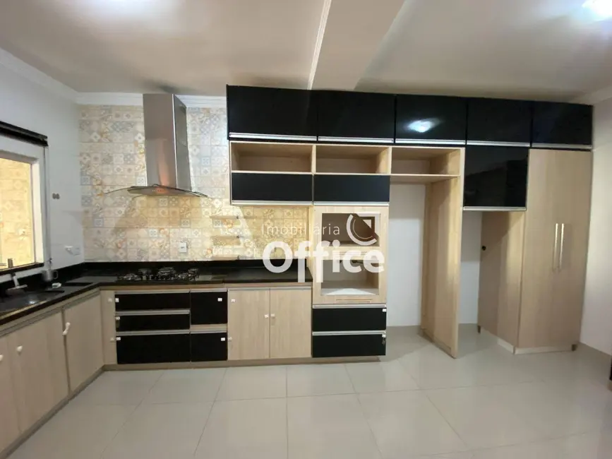 Foto 9 de Casa com 3 quartos à venda, 200m2 em Residencial Villa Bella, Anapolis - GO
