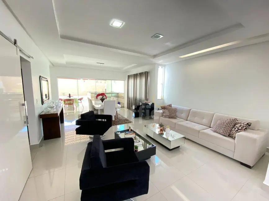 Foto 4 de Casa com 3 quartos à venda, 360m2 em São Carlos, Anapolis - GO