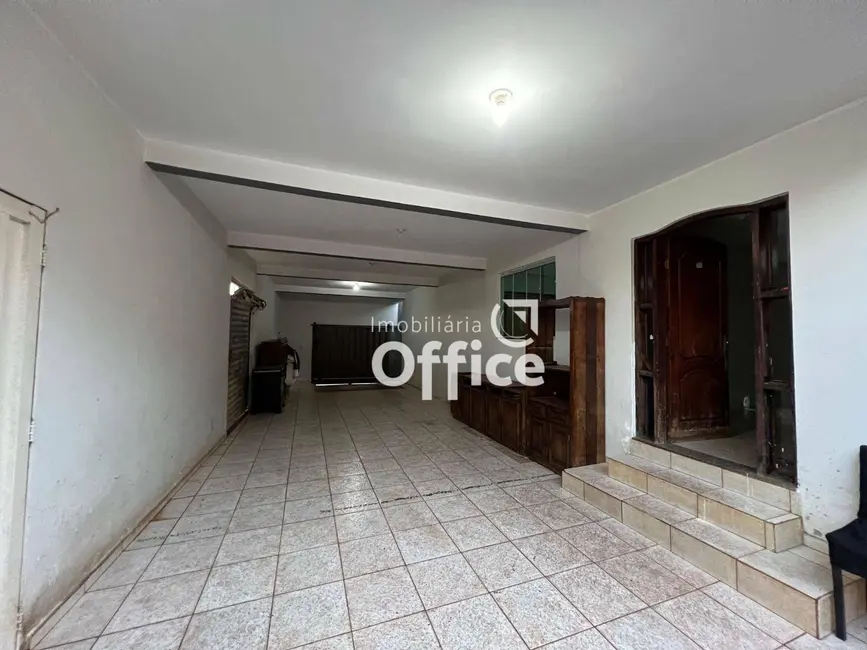 Foto 7 de Loja para alugar, 200m2 em Jardim Calixto, Anapolis - GO