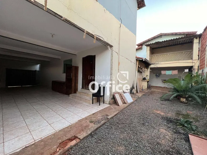 Foto 5 de Loja para alugar, 200m2 em Jardim Calixto, Anapolis - GO