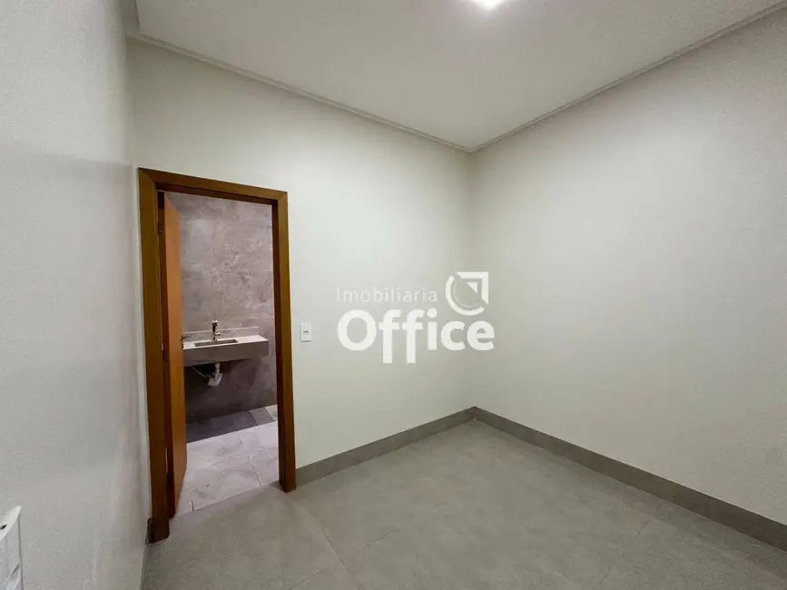 Foto 9 de Casa com 4 quartos à venda, 420m2 em Condomínio Residencial Belas Artes, Anapolis - GO