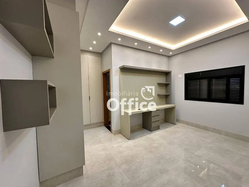Foto 6 de Casa de Condomínio com 3 quartos à venda, 420m2 em Condomínio Residencial Grand Trianon, Anapolis - GO