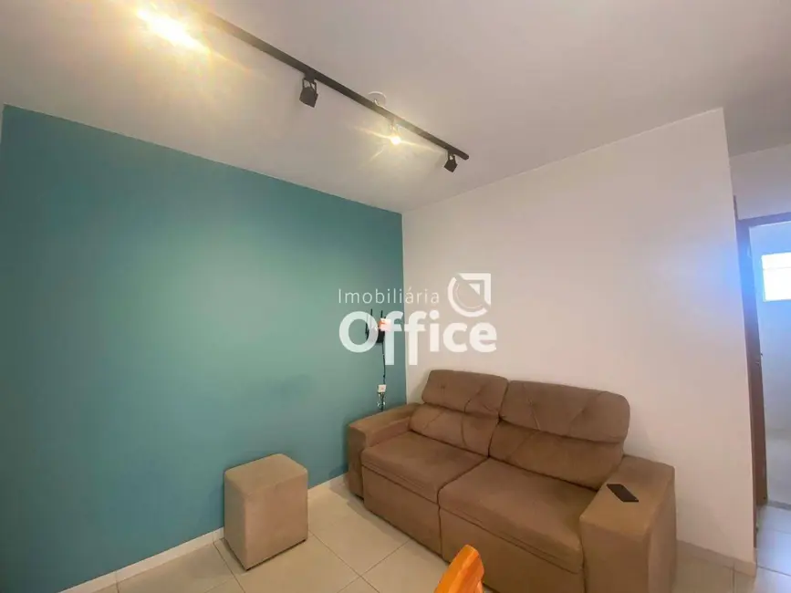 Foto 3 de Apartamento com 2 quartos à venda, 51m2 em Calixtolândia, Anapolis - GO