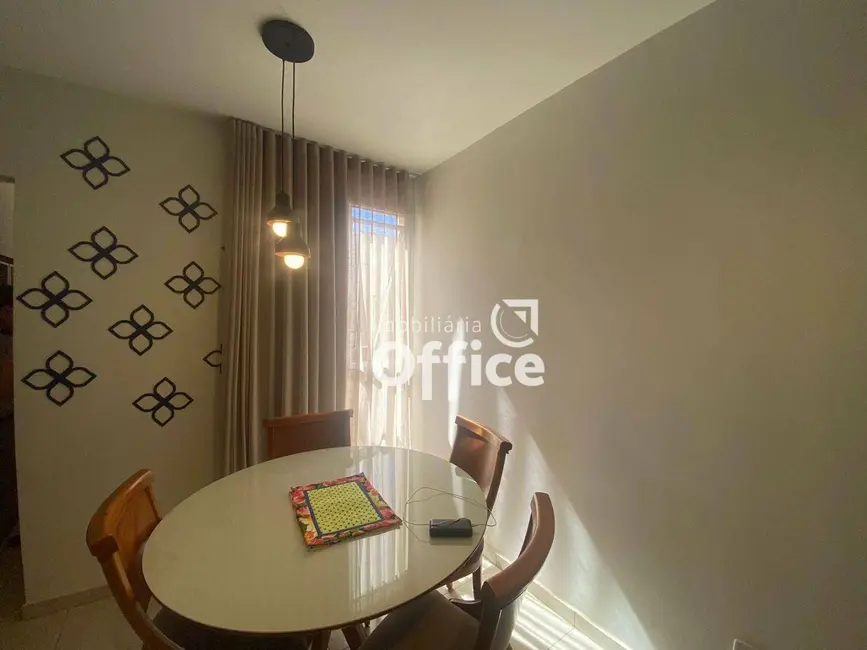 Foto 5 de Apartamento com 2 quartos à venda, 51m2 em Calixtolândia, Anapolis - GO