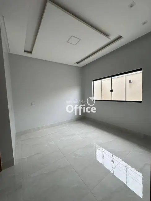 Casa com 3 quartos à venda, 200m2 em Itamaraty, Anapolis - GO - imagem 9 Foto 9 de Casa com 3 quartos à venda, 200m2 em Itamaraty, Anapolis - GO